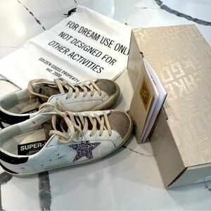 Golden Goose superstar